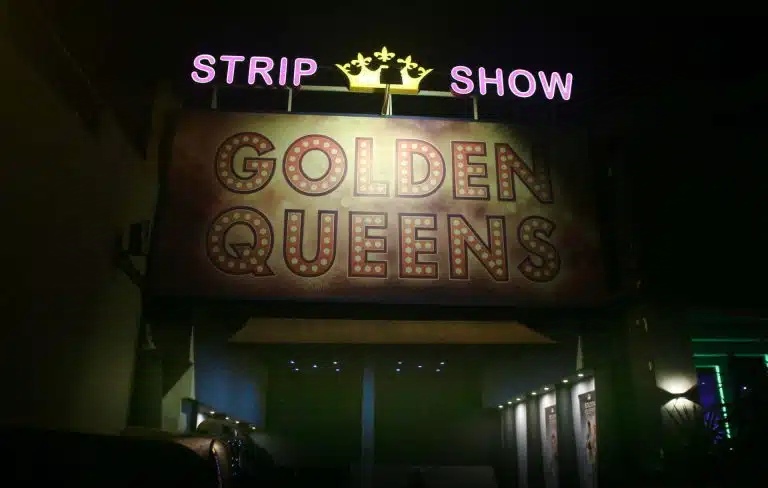 Golden Queens” – Η 40αρα μιλφάρα Εύα από τη Σπάρτη που σε απογειώνει… - afrodite.club