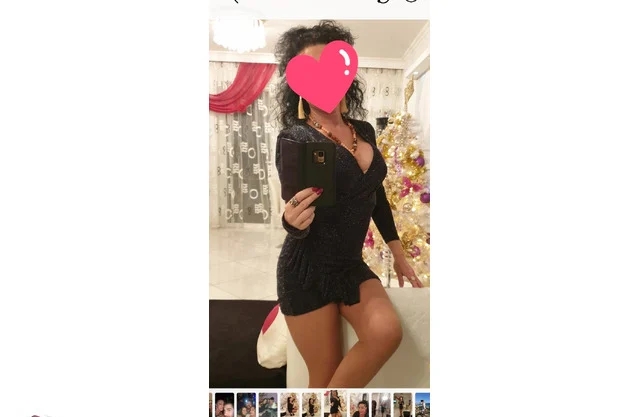 1000010978