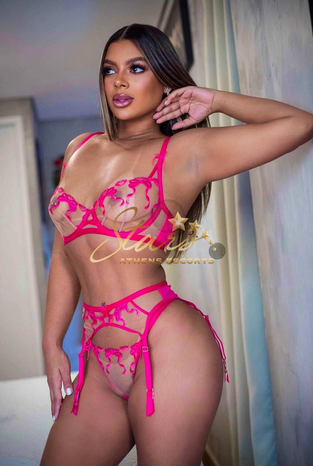AURORA-ATHENS-ESCORT-STARS-7
