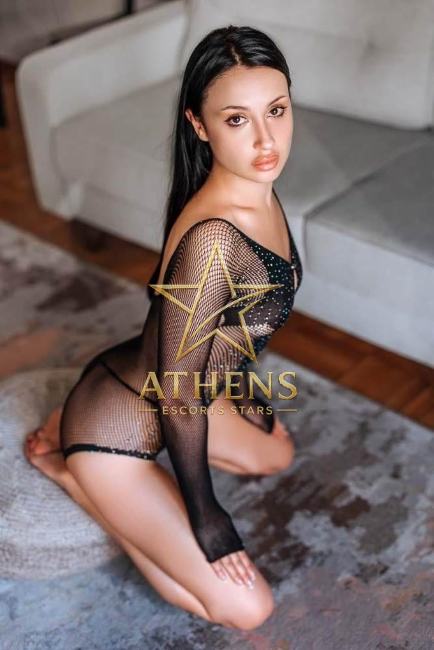 VIKTORIYA-ATHENS-ESCORT-STARS-6