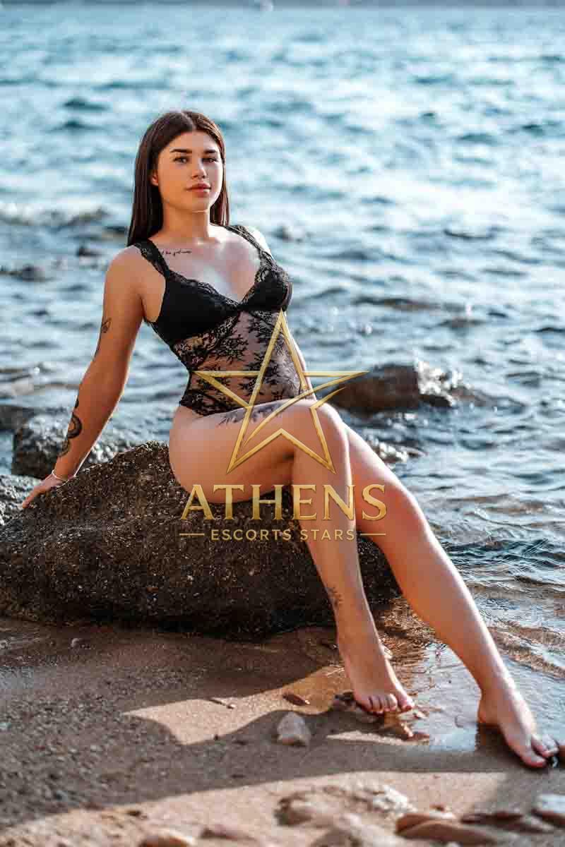AMELIA-ATHENS-ESCORT-STARS-4-1